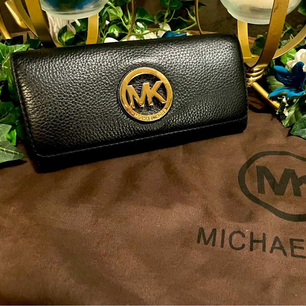 MICHAEL Michael Kors- Fulton Flap Continental Wallet